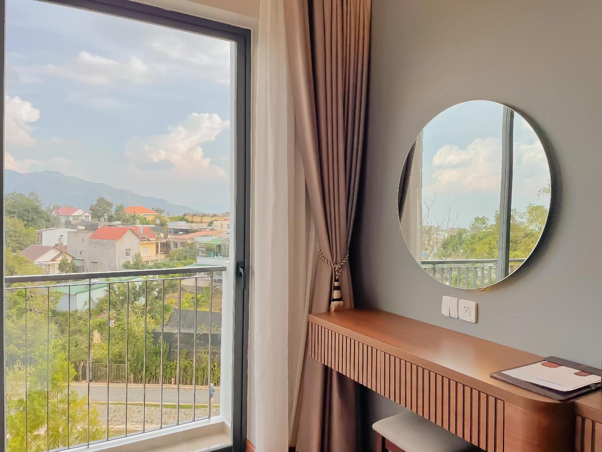 Sunflower Hotel & Resort เบ๋าลอก ภายนอก รูปภาพ