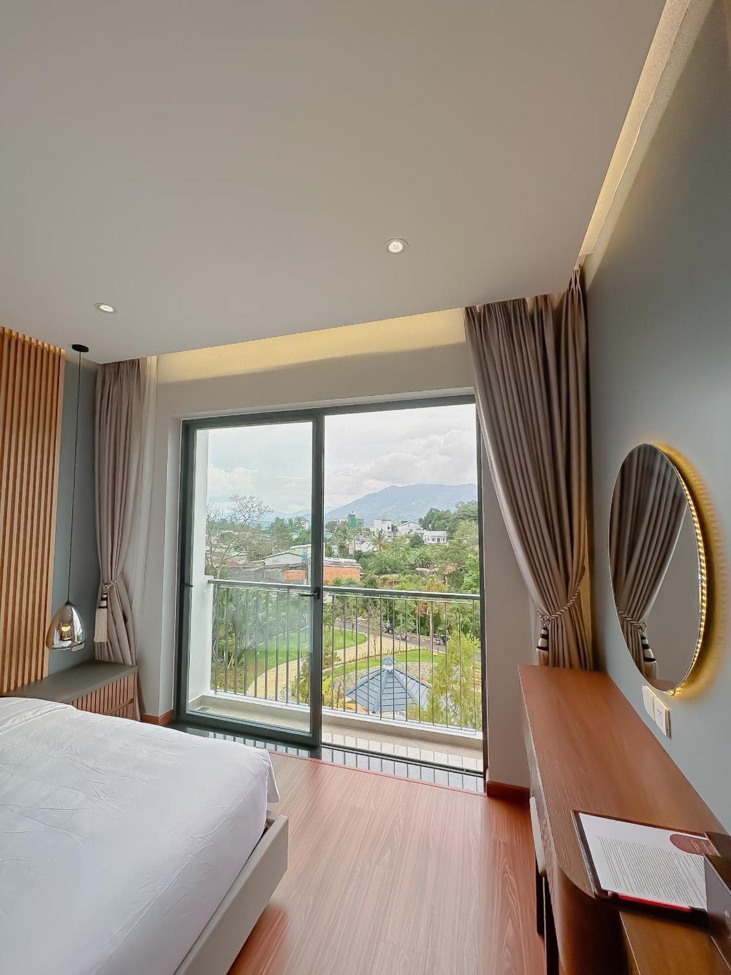Sunflower Hotel & Resort เบ๋าลอก ภายนอก รูปภาพ